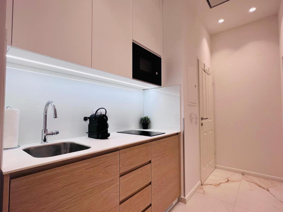 Zeus Design Apartment Schlosspark Schoenbrunn Viena Exterior foto